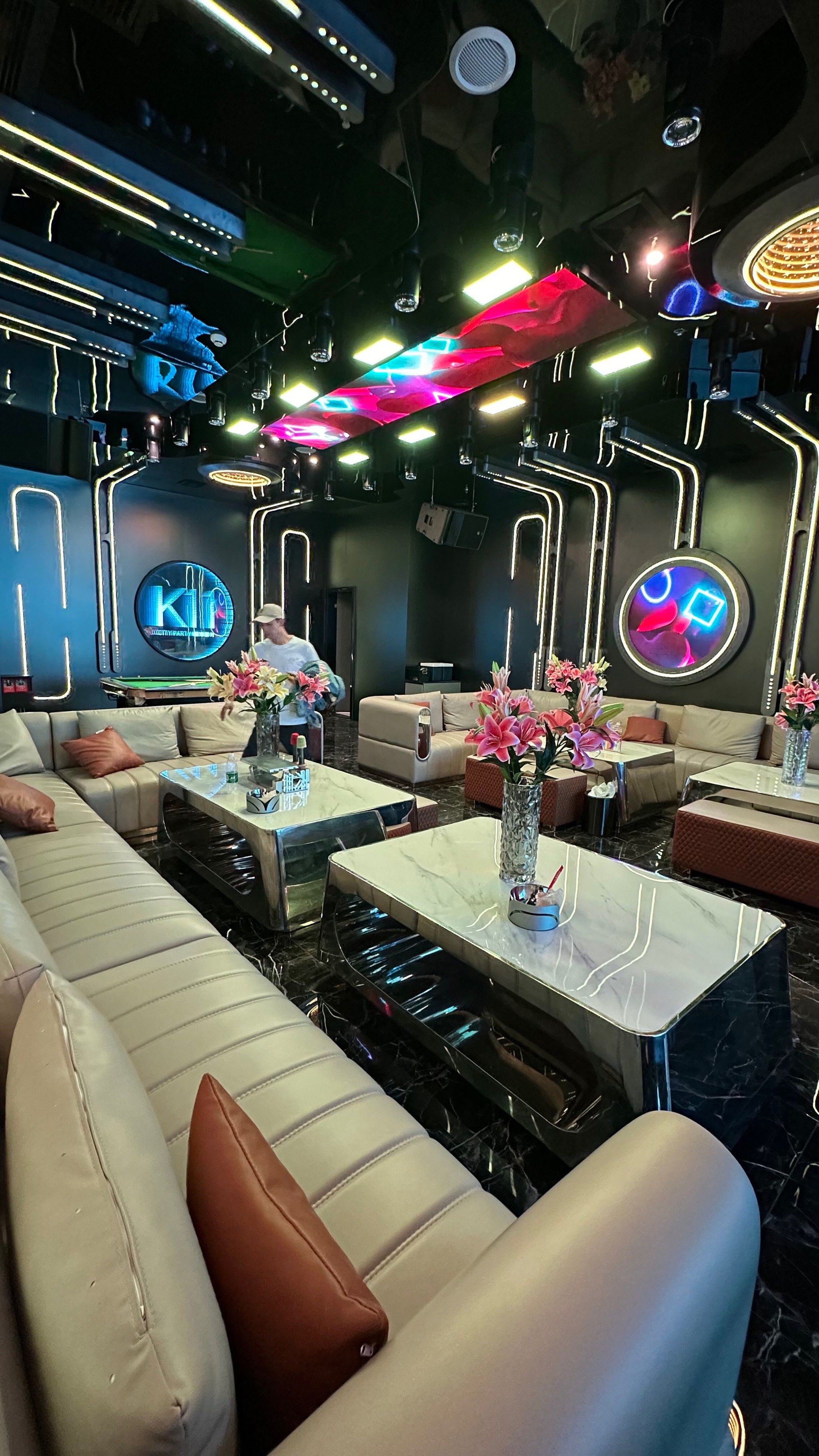 菏泽商务ktv与片场有何不同-牡丹区ktv预订